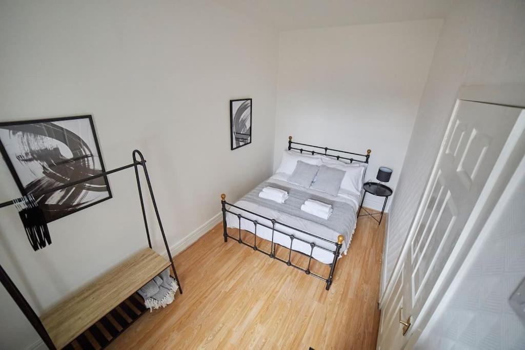 Flat In Gateshead Apartment Exterior photo