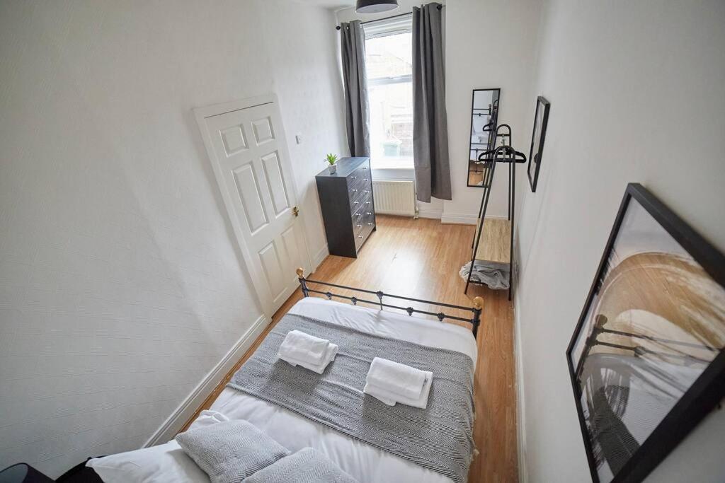 Flat In Gateshead Apartment Exterior photo